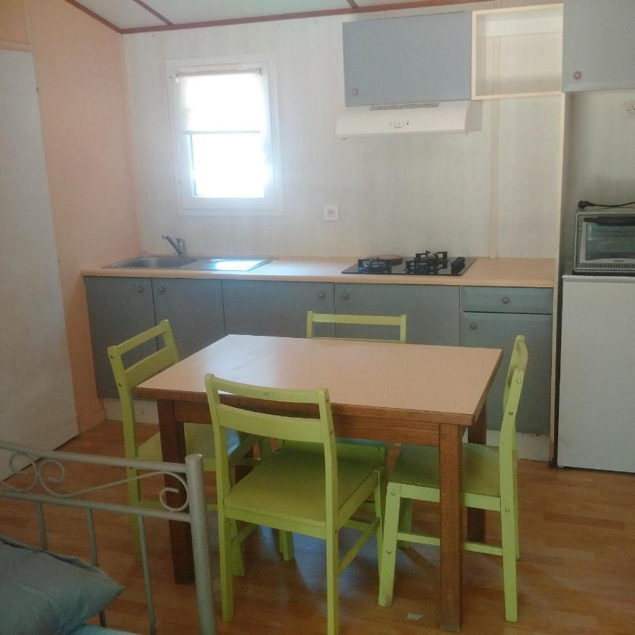 Mobilhome Lac De Vassiviere Faux-la-Montagne Bagian luar foto